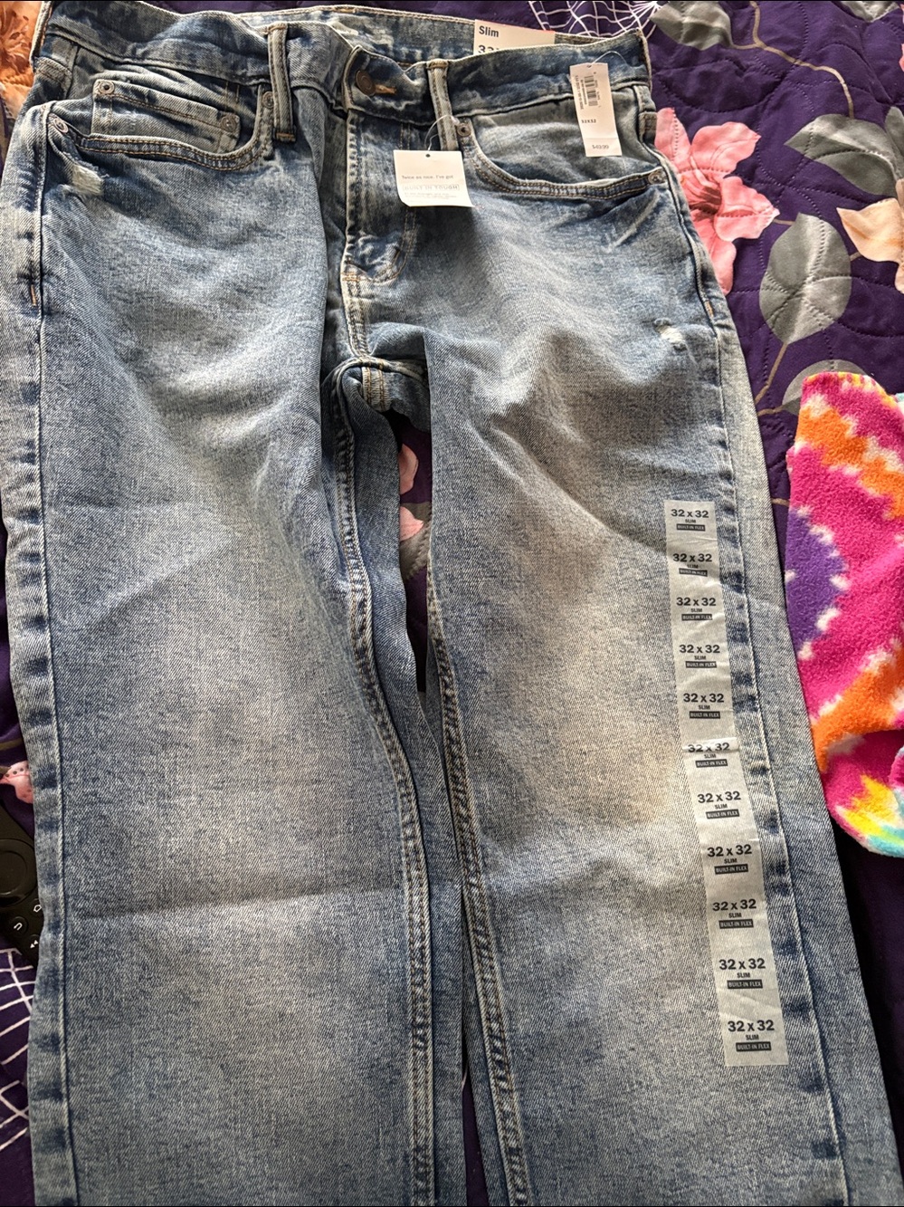 Old navy distressed skinny jeans 32x32 - Picture 12 of 14
